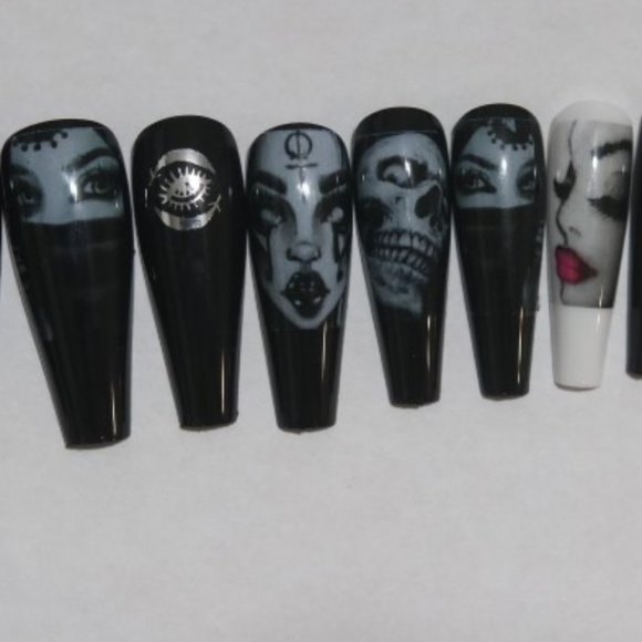 Mysterious ladies-  press on nail set - Picture 4 of 8